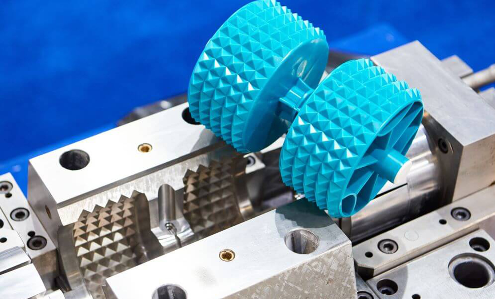 Stampaggio ad iniezione di materie plastiche